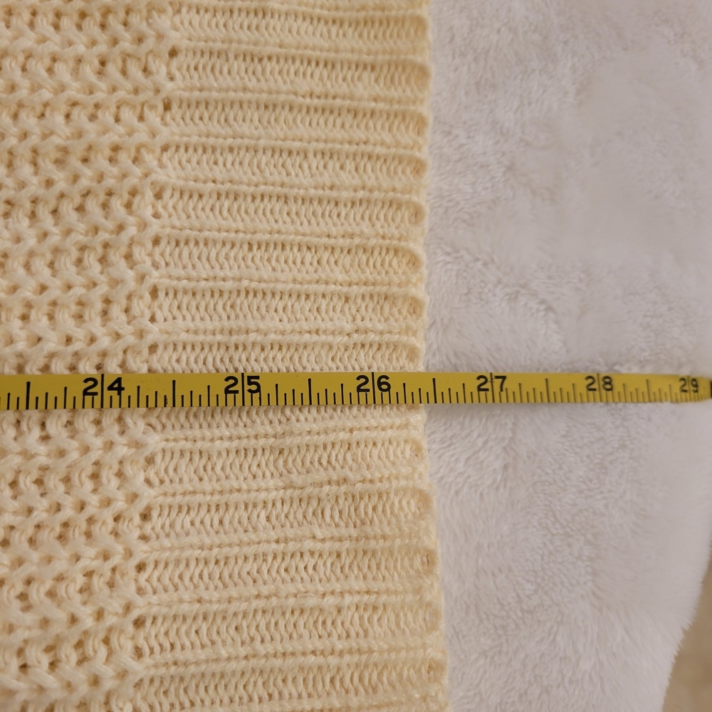 VINTAGE Cable Knit Cream Sweater Vest Women's Medium - Picture 5 of 5